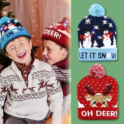 Karácsonyi kötött sapka LED fénnyel  | XBEANIE